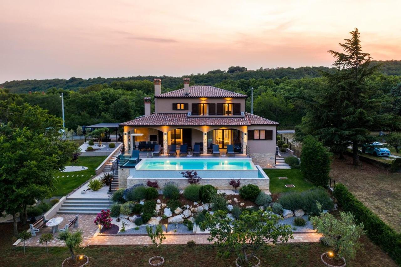 Villa Terra Лабин Экстерьер фото