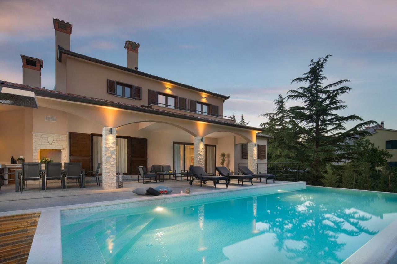 Villa Terra Лабин Экстерьер фото